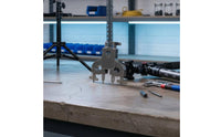 Three-Hole Mount Screw-Tightening Base Mount Balanced Drum Hardware