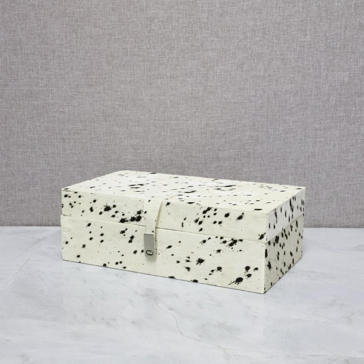 Black White Spot / Large