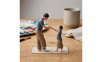 2 Pieces Resin Father and Son Figure Scene Hand-Painted Miniature Figures Fist-Bump Figure Set