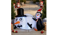 Outdoor Inflatable Snowman with Penguin Self-Inflating Inflatable Snowman Colorful Christmas Decoration Bright for Garden