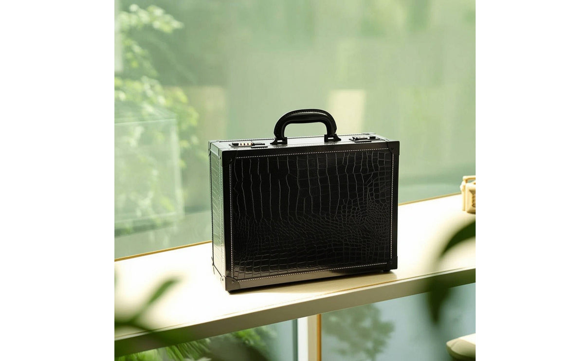 Barber Case with Latches Hard-Sided Barber Accessories Case Crocodile-Pattern Briefcase for Hairdressers, Mobile Stylists, Salon