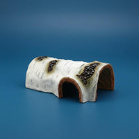 Aquarium Cave Smooth Interior Resin Birch Log Hide Encourages Climbing Birch Outer Layer Hideaway Cave for Aquatic Invertebrates