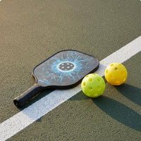 Non-Slip Grip Pickleball Paddle Enlarged Sweet Area Carbon Fiber Pickleball Paddle Shock Absorbing Sports Equipment USAPA Approved for Professionals
