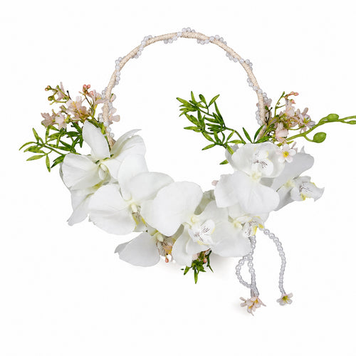 Wreath Bouquet with Pearl Handle Beaded Decorations Faux for Bridal Photoshoots