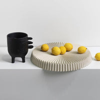 Round Resin Tray Textured Surface Home Decor Easy to Clean