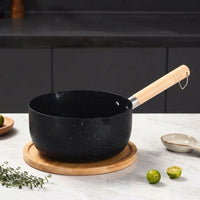 Milk Pan and Small Saucepan with Lid for Electric Hobs, 22cm Iron Noodle Pot with Wood Handle, Induction Hob Saucepan, Single Bottom Melting Pot