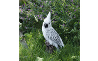 Parrot Statue with Tree Stump Base Resin Parrot Statue Compact for Patio