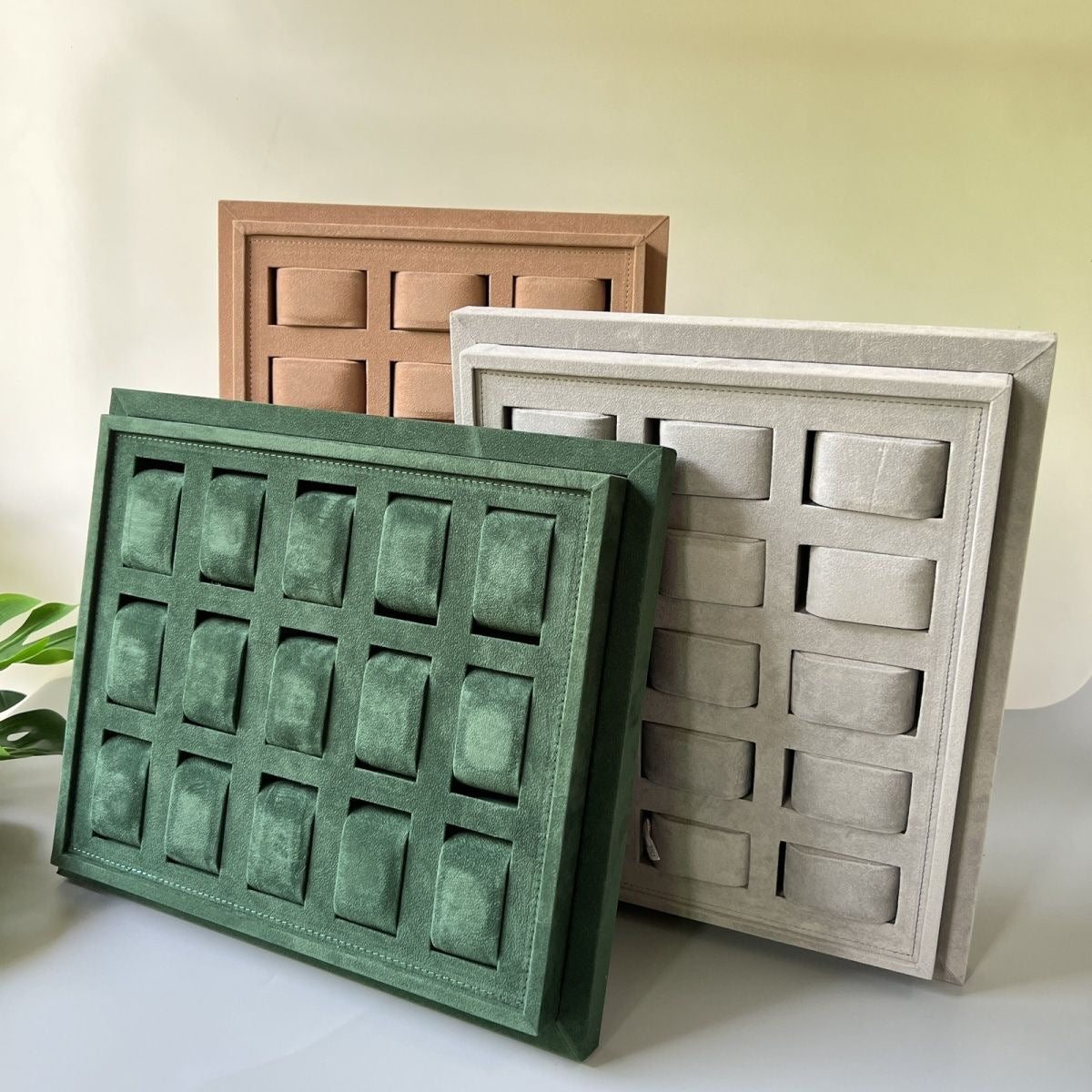 Jewelry Display Tray with 15/18/24 Grids, Velvet, Green or Gray, for Necklaces and Pendants