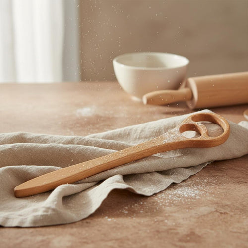 2 Pieces Wooden Batter Whisk Long-Lasting Batter Whisk Ergonomic Handle