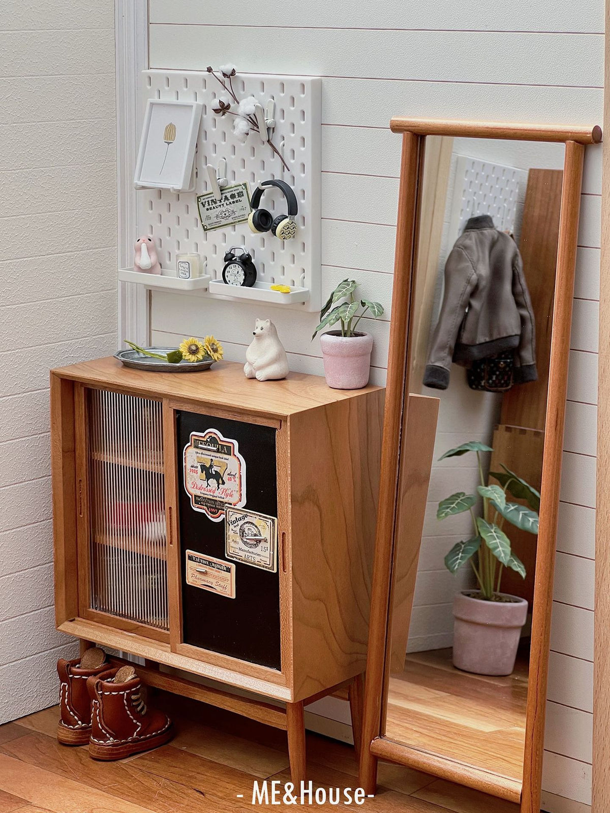 6-Scale Blythe BJD Miniature Dollhouse Furniture: Cherry Wood Dressing Mirror with Glass