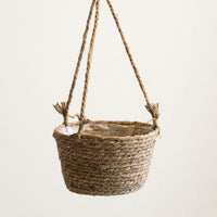 Hanging Basket for Garden Decor and Hanging Plant Display, Boho Decor Plant Hanger with Liner, Handmade Plant Fiber Round Plant Basket, 1 Pack