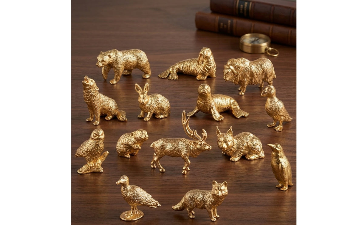 14 Pieces Gold Animal Figurines Shiny Plastic Animal Models Miniature Toy Animals Small for Collectors, Kids, Tabletop Decoration, Desk Display, Classroom