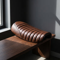 Motorcycle Rear Seat Cushion Vintage Tuck-and-Roll Motorcycle Seat Cafe-Racer Pressure Relief for Custom Builds