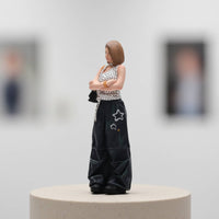 1/24 Scale Stylish Beauty Miniature Figure Fashion Figurine Hand-Painted Female Figurine Resin Decor