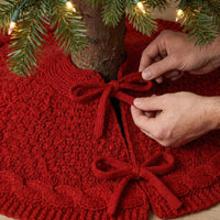18 Inch Christmas Tree Base Cover Festive Atmosphere Knitted Tree Skirt Soft Yarn Holiday Decoration for Decorators, Office Workers, Tabletop, Home, Living Room, Easter, Xmas