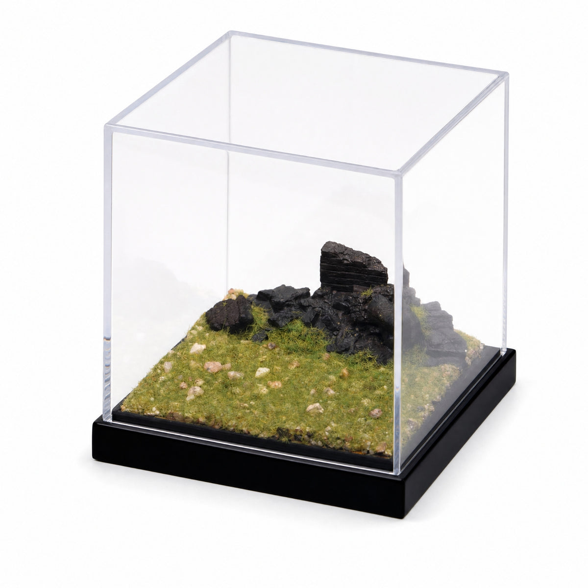 Transparent Miniature Display Base with Acrylic Cover Dustproof Diorama Display Case with Dust Cover Square Showcase Compact for Collectors, Hobbyists, Desk, Shelf, Office