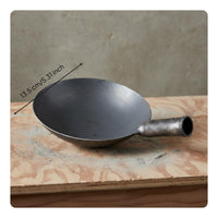 Ladle Head with Hanging Hole Industrial-Style Iron Ladle Head for Farmer, Farm, Construction Site