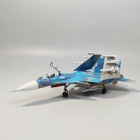 High-Fidelity Simulation 1:100 Scale Su-33 Fighter Jet Model Foldable Wings Russian Navy Su-33 Diecast Model Opening Canopy Carrier-Based Fighter Jet Model Rolling Wheels for Aviation Fans