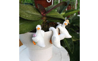 3 Pieces Cute Resin Duck Planter Hanger Whimsical Climbing Duck Figurine Easy to Place Gift Idea for Aquarium