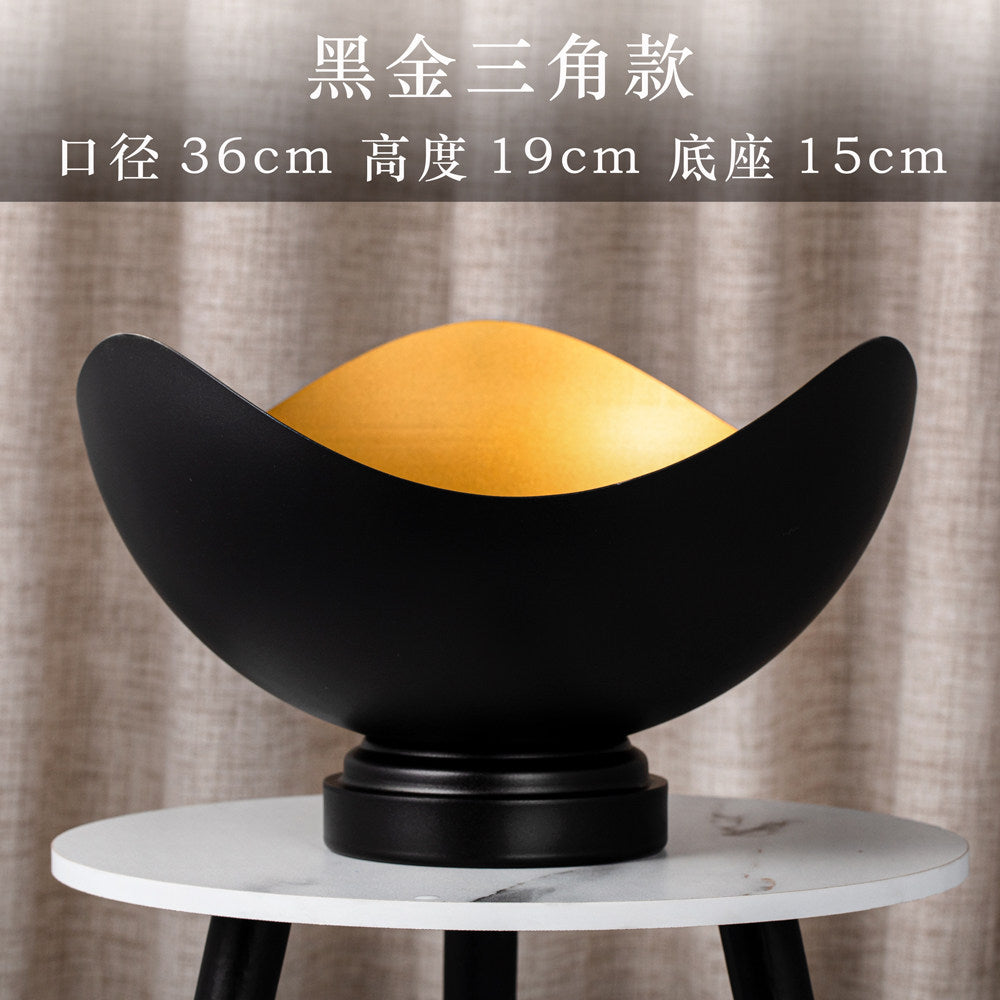 Black Gold / Triangle