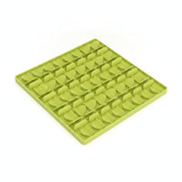 Small Compartments Slow Feeder Mat Intricate Pattern Pet Accessory Sniffing Mat for Dogs