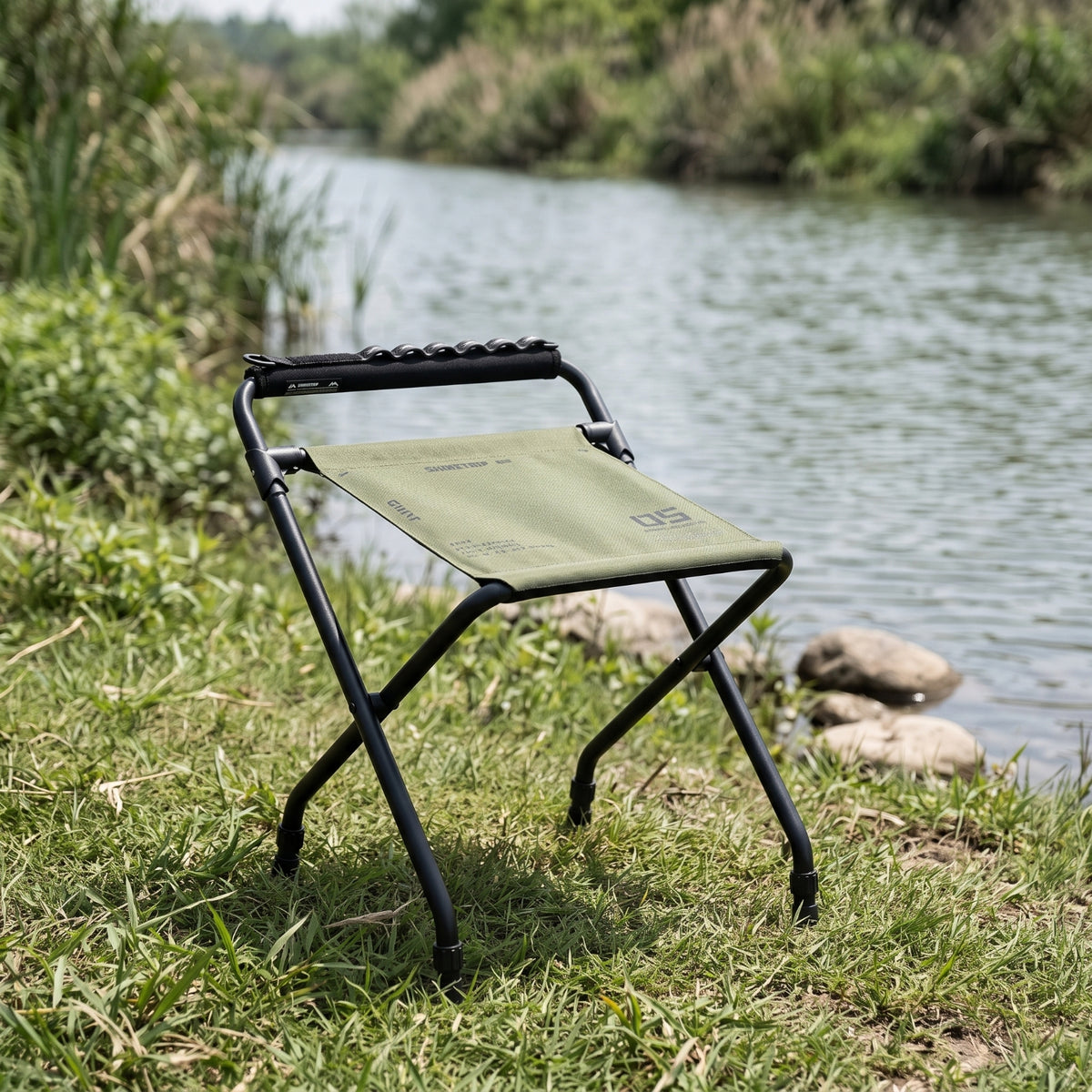 Compact Outdoor Stool with Armrests Lightweight Portable Folding Stool with Carry Bag Comfortable Camping Chair Sturdy for Campers