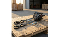 2 Pieces Auto Self-Retracting Tie-down Straps Heavy-Duty Cargo Tie-down Straps with Hooks Quick-Release Secure for Truck Beds