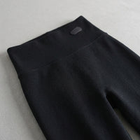 High Waist Leggings for Women with Soft Blend Material, Cropped Gym with Elastic for Everyday Wear and Autumn