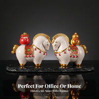 Verdant Horse Resin Tea Pet, Rotatable Fortune Decor, Chinese Desk Ornament